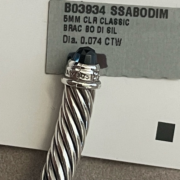 ❌SOLD❌. David Yurman
Cable Classics Bracelet with Onyx & Diamonds/5mm - Picture 6 of 10